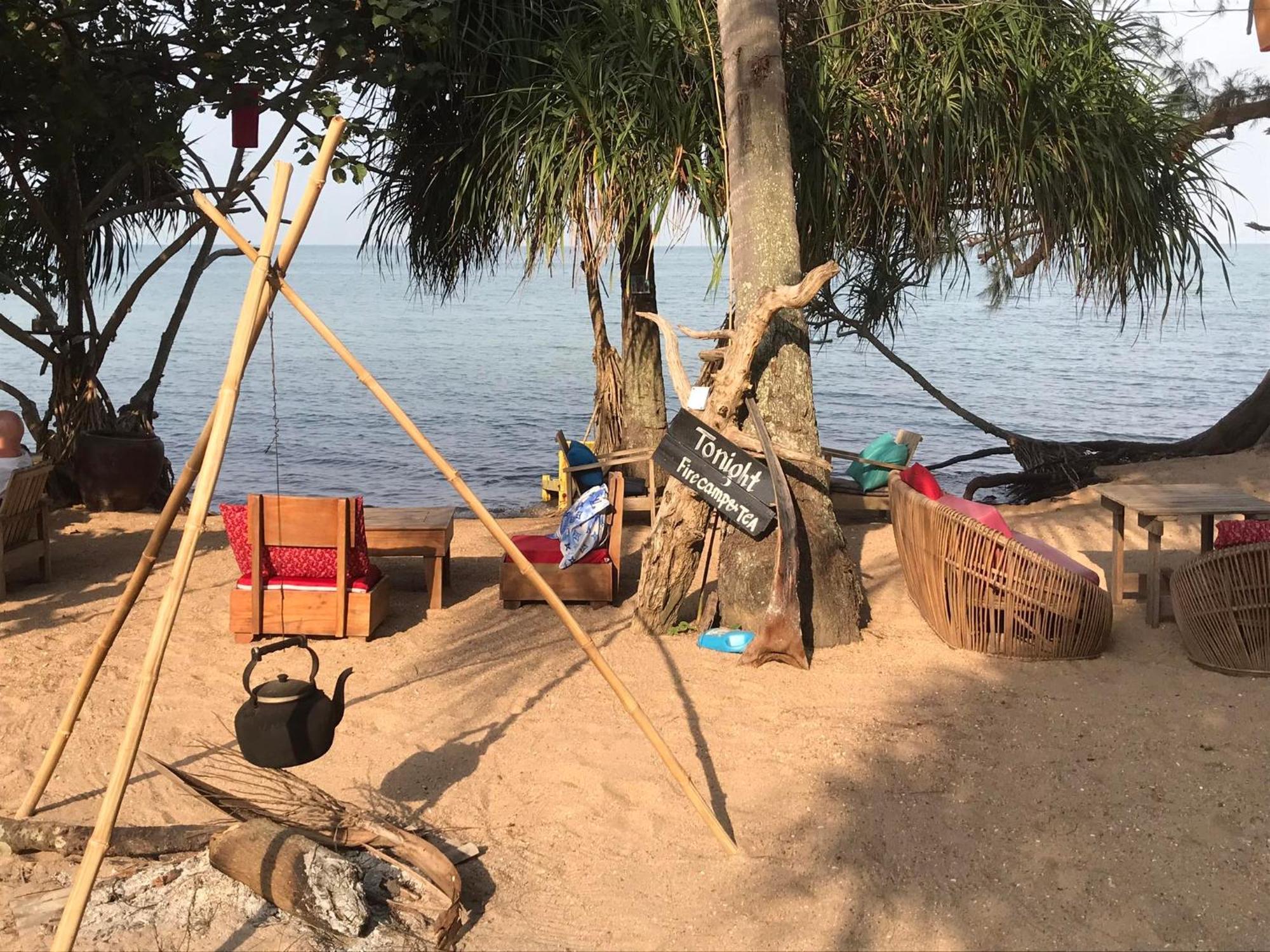 Fat Rabbit Beach Resort Kep Exterior photo
